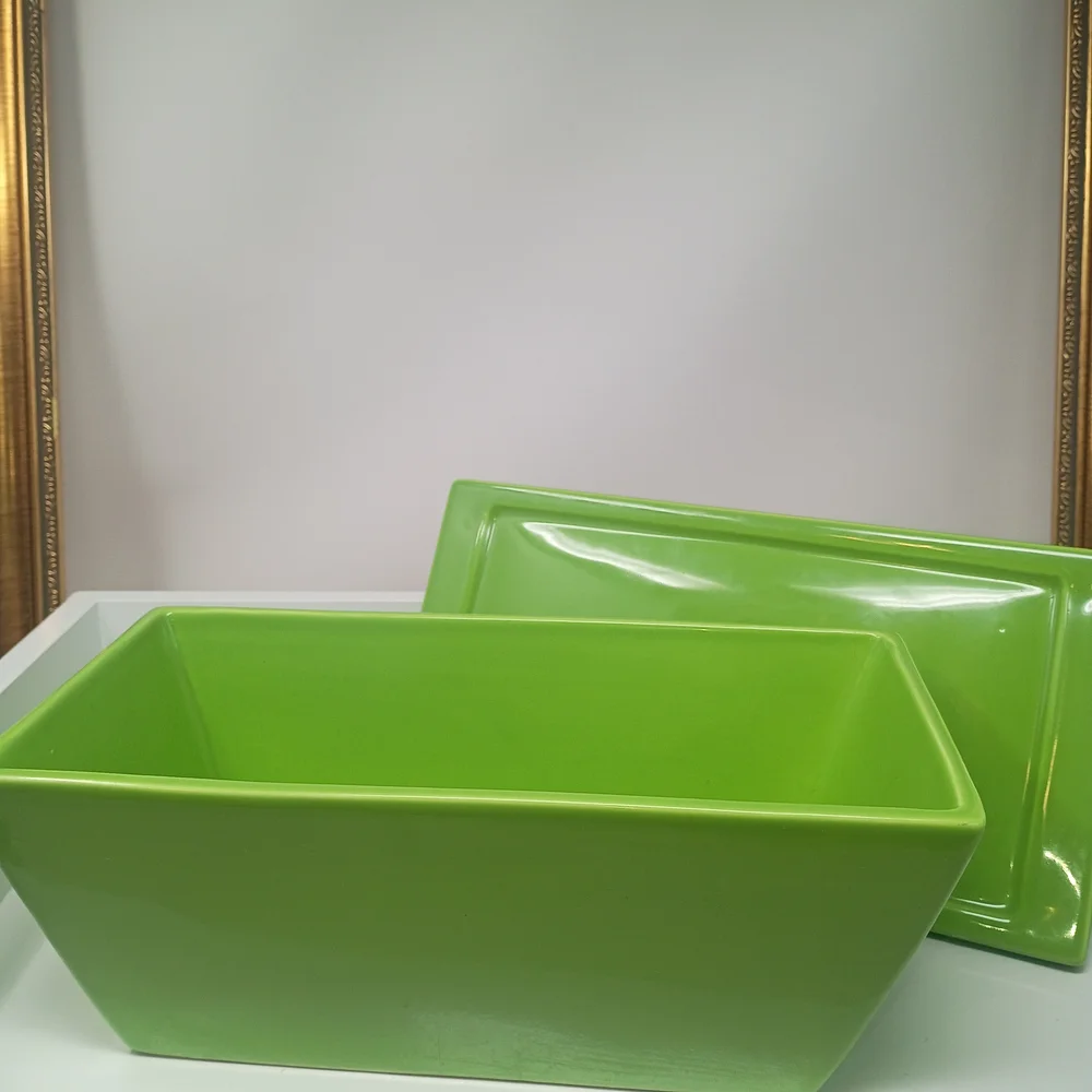 Green Ceramic Serveware Dish